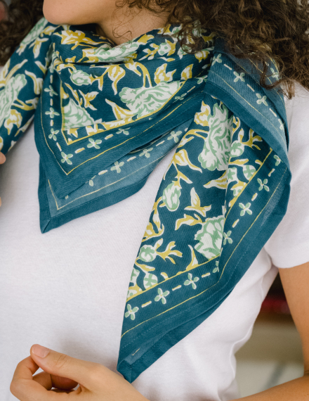 Large Indian Scarf - Garda Bleuet