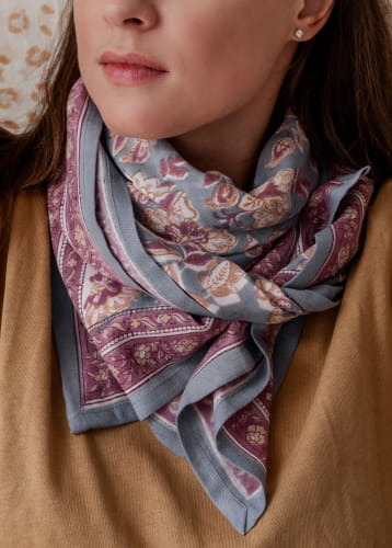 Foulard femme imprimé - Matira Azul - Bindi Atelier