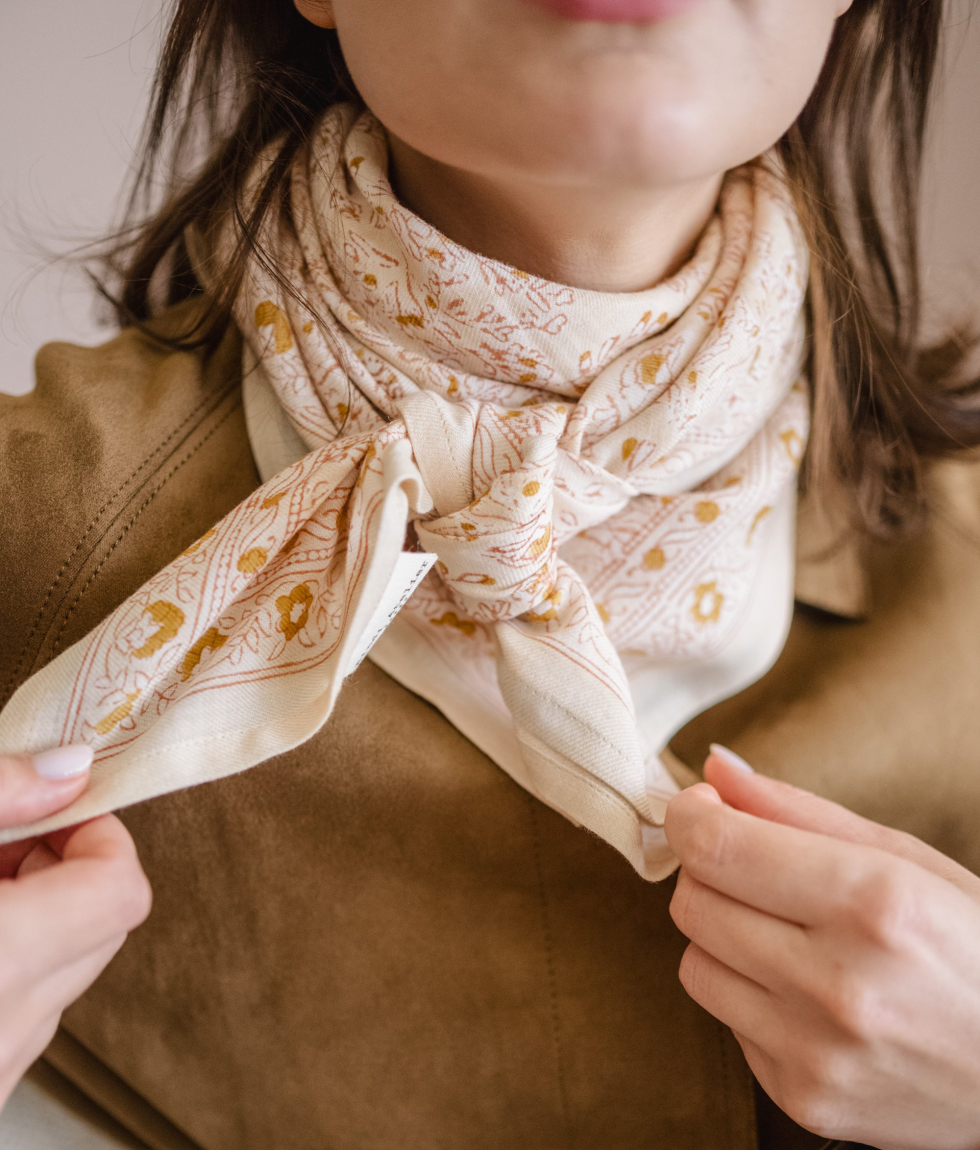 Grand foulard - Sarika Poudre
