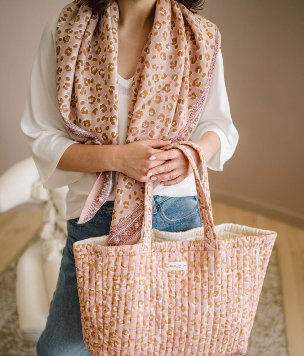 Grand foulard léopard - Bengal Blush